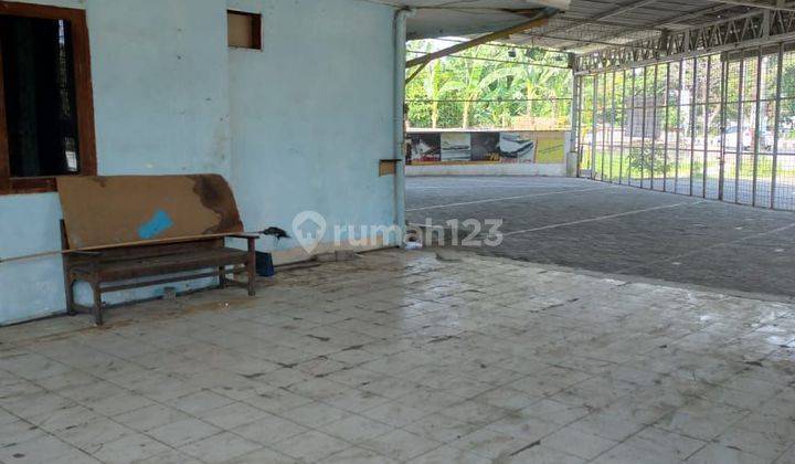 ruang usaha siap pakai di tengah kota Semarang
 2