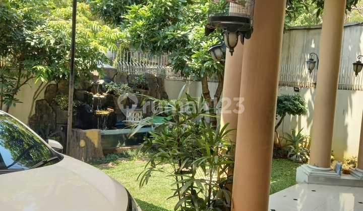 Rumah Mewah 3 Lantai Di Bukit Sari Semarang 2