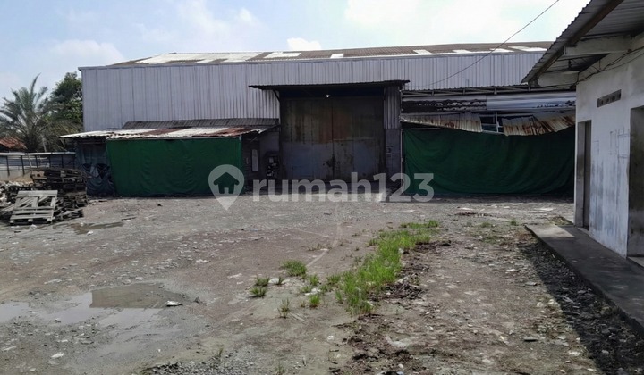 Warehouse for Rent Ready to Use in Woltermonginsidi, Semarang 1