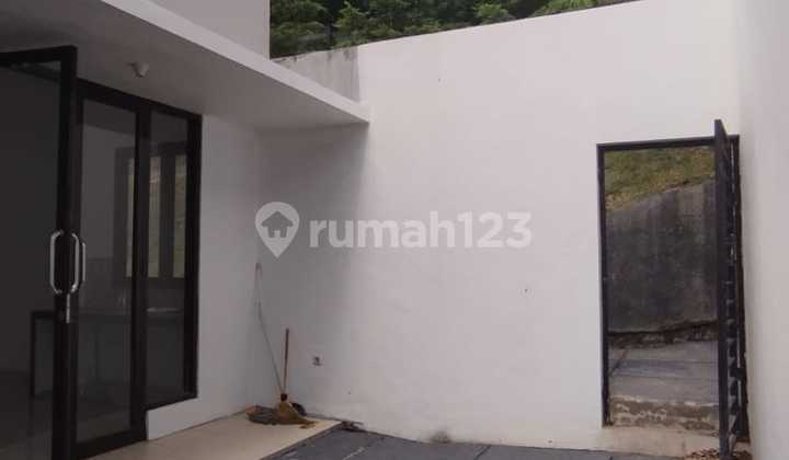 Dijual Rumah Baru di Pandanaran Hills Semarang 2