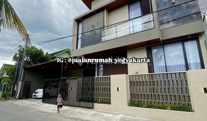 Rumah Mewah Full Furnish Di Bromonilon Purwomartani Dekat Budi Mulia Tajem 2