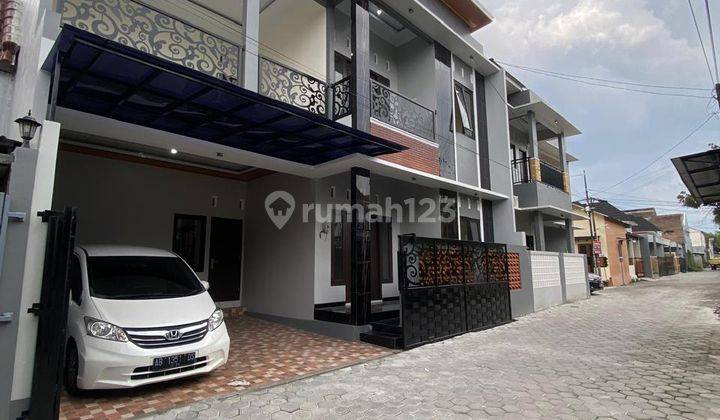 Rumah 2 Lantai Utara Jogjabay Maguwoharjo Di Wedomartani Sleman Rumah SHM - Sertifikat Hak Milik Baru 2