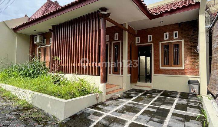 Rumah Klasik Modern Dalam Cluster Ekslusif Di Sendangadi Mlati Sleman Dekat Hotel Hyatt Palagan 2