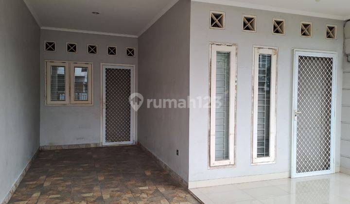 Rumah 1.5 lantai di komp. Pertamina  2