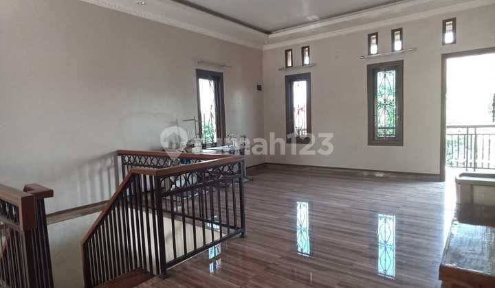 Rumah siap huni. Bebas Banjir. Halaman luas. Nego sampai deal Rumah siap huni. Bebas Banjir. Halaman luas. Nego sampai deal