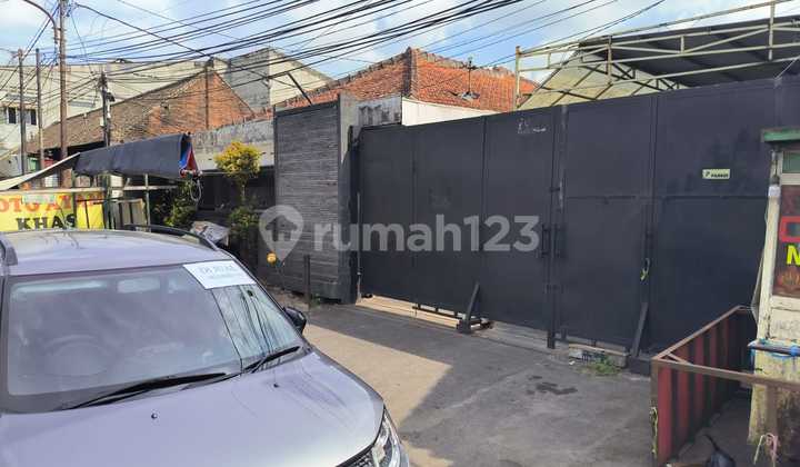 Kesempatan!! Sewa Rumah Cocok Untuk Bisnis di Lokasi Strategis 7