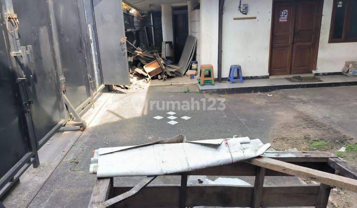 Kesempatan!! Sewa Rumah Cocok Untuk Bisnis di Lokasi Strategis 19