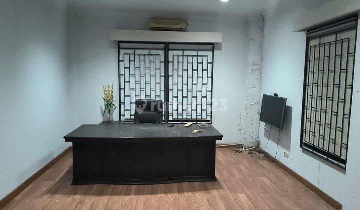 Kesempatan Langka!! Ruko 3 Lantai di Pusat Kota Bandung 1