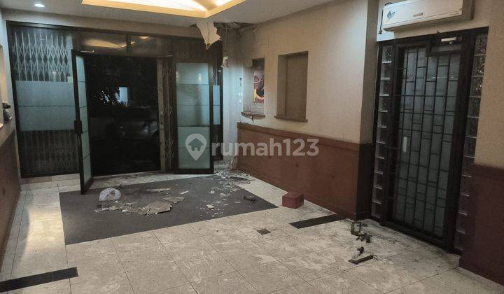 Kesempatan Langka!! Ruko 3 Lantai di Pusat Kota Bandung 2