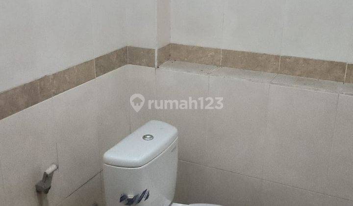 Kesempatan Langka!! Ruko 3 Lantai di Pusat Kota Bandung 4