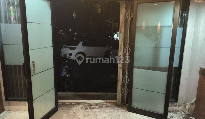 Kesempatan Langka!! Ruko 3 Lantai di Pusat Kota Bandung 6