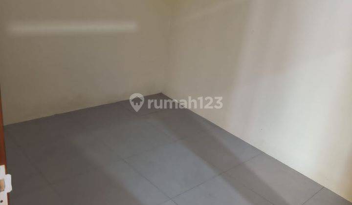 Jarang Ada!! Rumah Cantik Minimalis di Cimenteng Asri 4
