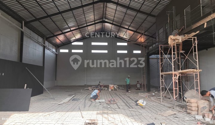 Warehouse Strategic Location on Jl Raya Ciperna Cirebon Warehouse Strategic Location on Jl Raya Ciperna Cirebon