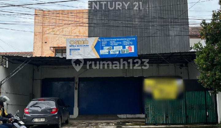 Gudang di Jalan Rajawali Lokasi Strategis