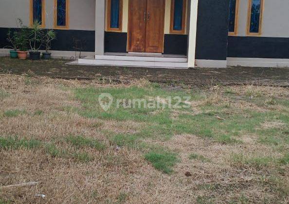 Disewakan Rumah Nyaman dan Asri Di Sumber 2