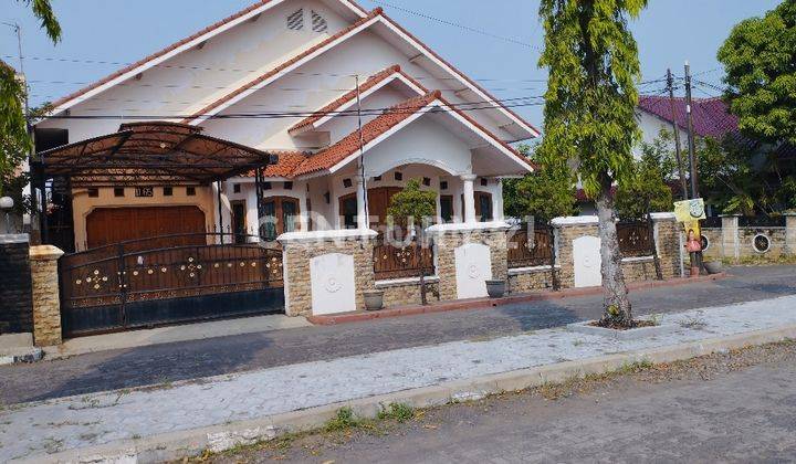 Rumah Furnished Posisi Huge Di Perumahan GSP 2