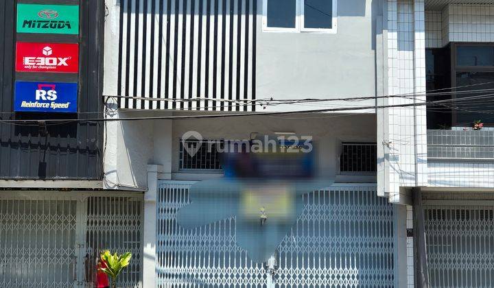 Ruko Bangunan Baru 2 Lantai Di Pusat Kota  1