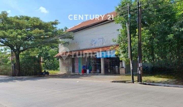 Land on Jl Raya Pande Mersi Mertapadakulon Land on Jl Raya Pande Mersi Mertapadakulon