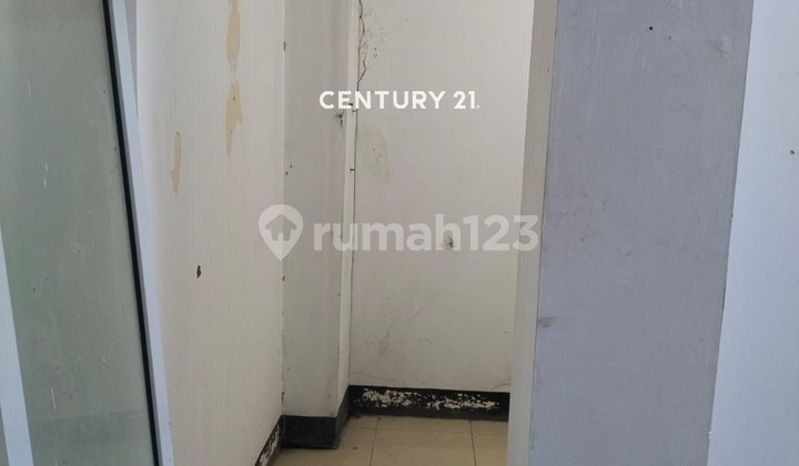 2-Story Shop House in a Strategic Location on Jl Abdul Halim, Majalengka 2