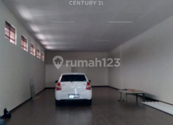 Strategic Location Ruko on Jl Siliwangi Beside Griya Kuningan 2