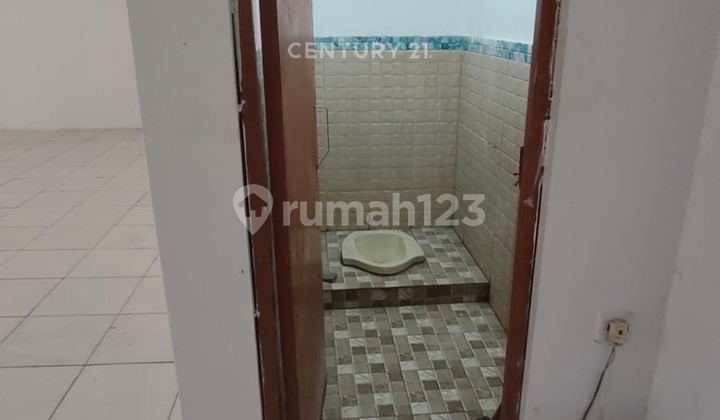 Strategic Shop House in Ciledug, in Front of Ciledug Cirebon Samsat Strategic Shop House in Ciledug, in Front of Ciledug Cirebon Samsat