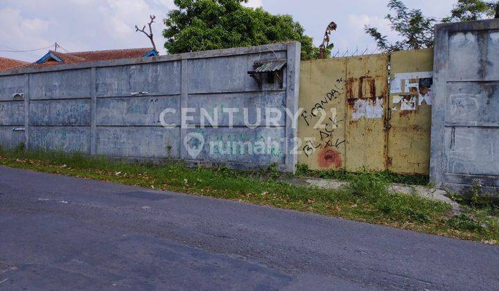 Tanah & Bangunan Siap Pakai Di Area Komersil Sangkanhurip 2