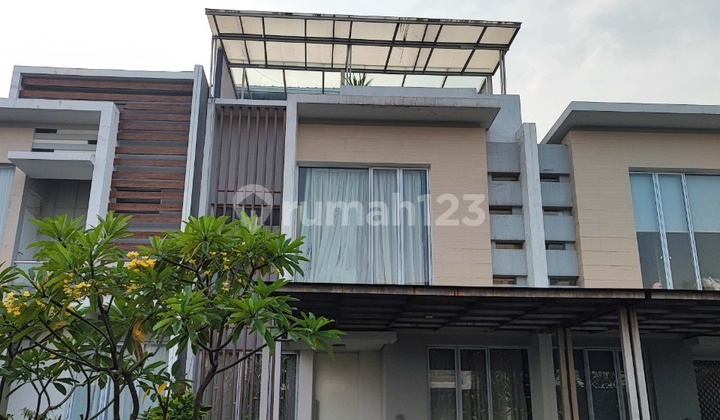 Rumah  di Jakarta Garden City  Cluster  YARRA 2