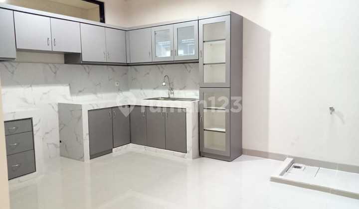 Dijual Disewakan Rumah Rapi Full Renovasi Dalam Cluster di Jakarta Garden City 2