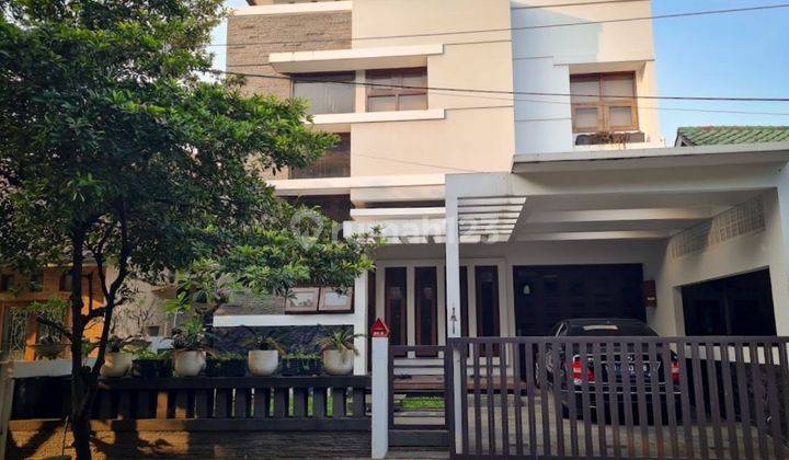 Dijual Rumah Cantik Lokasi di Pondok Gede Bekasi 1