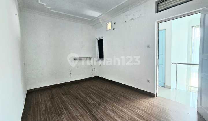 Rumah Bagus di Taman Modern Cakung Jakarta Timur 2