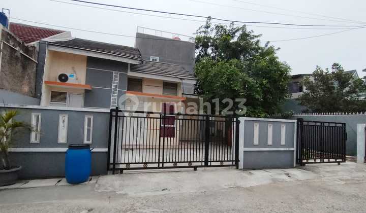 Disewakan Rumah di Pondok Ungu Permai - Sektor 5. Bekasi 1