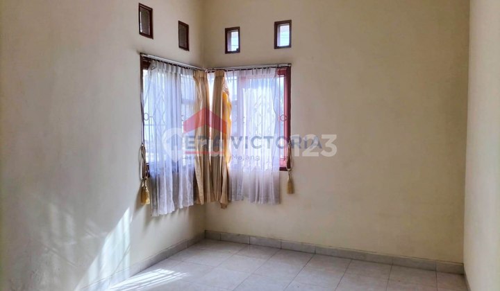 For Rent: Hook House in Pandanwangi, Blimbing, Malang For Rent: Hook House in Pandanwangi, Blimbing, Malang