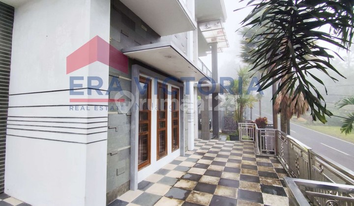 Dijual Rumah Villa 3 LT di Bumiaji Batu malang 2