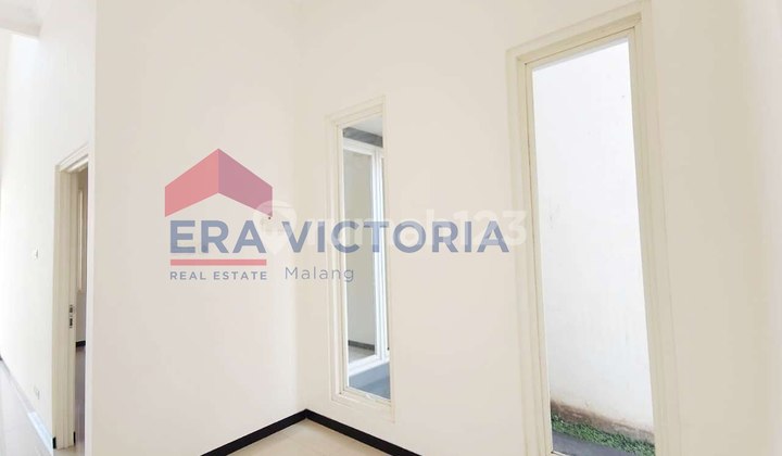 For Rent 4 BR House in Araya Golf Malang