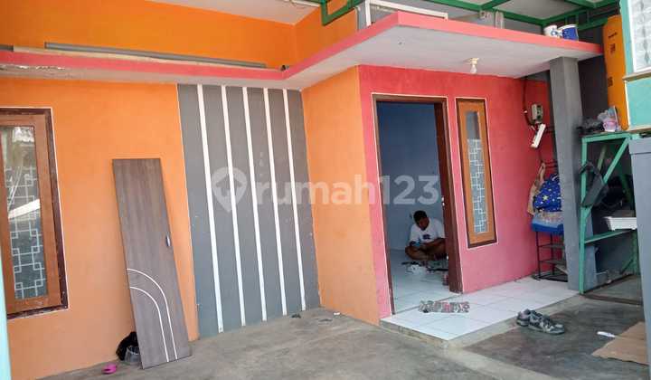 Rumah Sederhana Cocok untuk Hunian Keluarga Kecil Lokasi Dekat Bandara Abd Saleh
