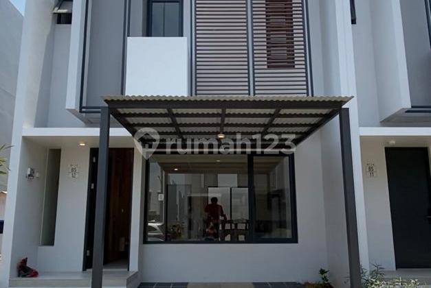 Rumah Modern 2 Lantai di Dalam Cluster Lokasi BSD Tangerang Rumah Modern 2 Lantai di Dalam Cluster Lokasi BSD Tangerang
