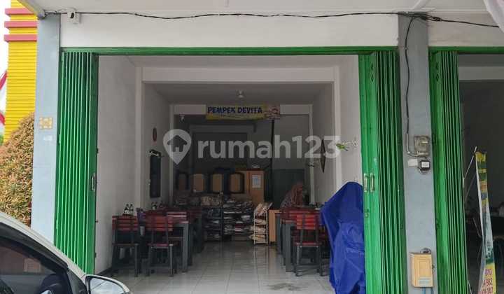 Ruko Posisi Hook Legalitas Shm Kondisi Bagus