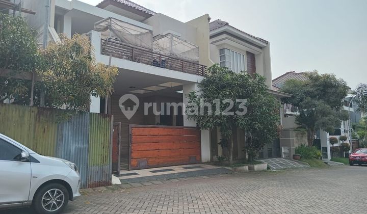 Rumah 2 Lantai Di Jalan Villa Puncak Tidar Shm Kondisi Bagus