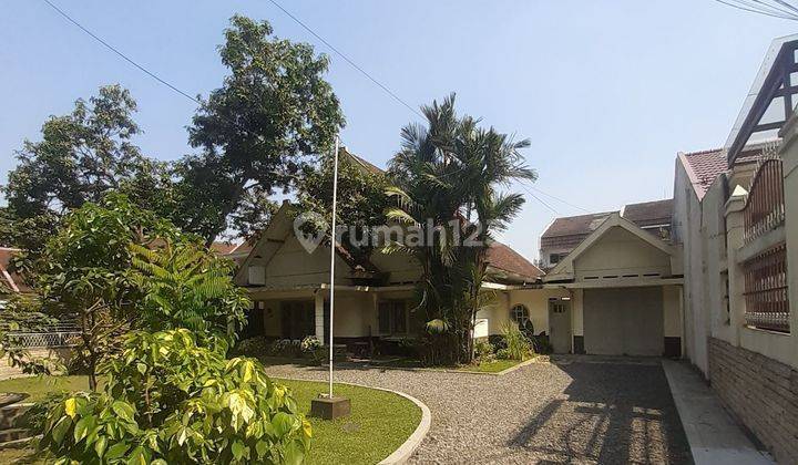 Rumah SHM 2 Lantai kondisi Bagus nol jalan raya 1