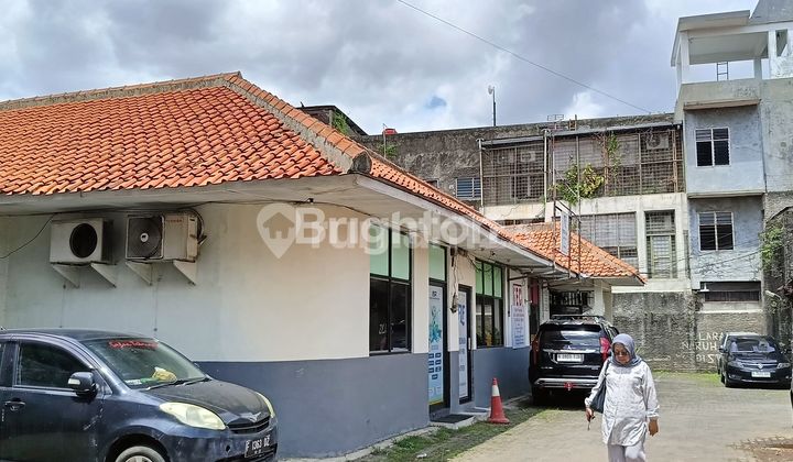 TANAH DAN BANGUNAN DI OTISTA JATINEGARA