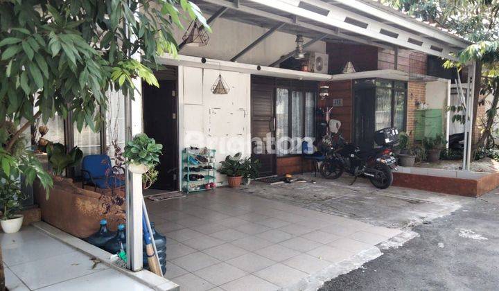 RUMAH CANTIK DI BEDAHAN SAWANGAN 1