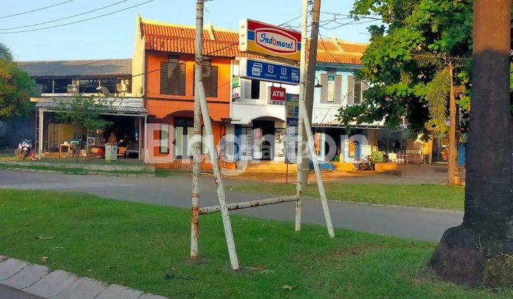 RUMAH CANTIK DI PERUMAHAN TAMAN KENARI NUSANTARA 2