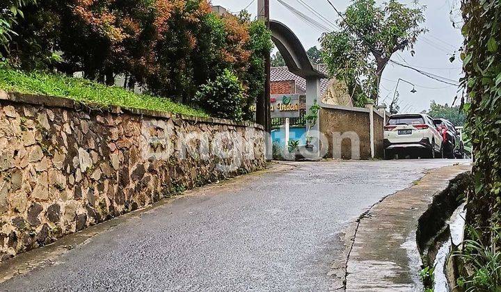 KONTRAKAN 3 PINTU DAN LAHAN PARKIR PINGGIR JALAN 2