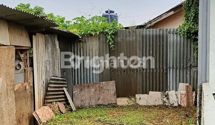 2-STORY SCANDINAVIAN STYLE HOUSE 2