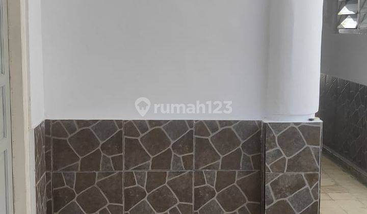 RUMAH STRATEGIS JALAN MELATI DENPASAR UTARA 4
