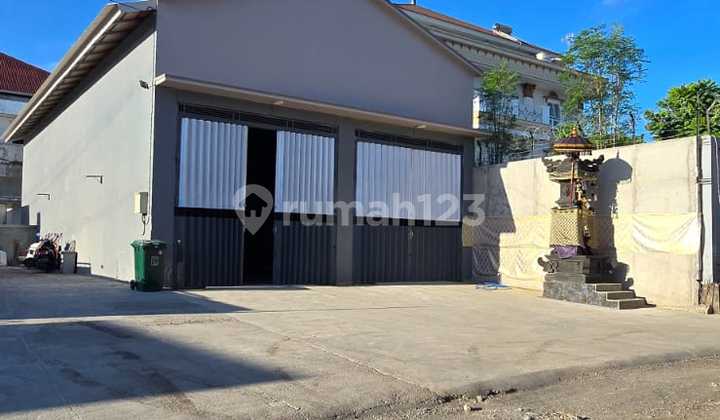 New Warehouse with Complete Staff Mess on Jalan Pura Banyu Kuning, Mahendradata, Denpasar, Bali