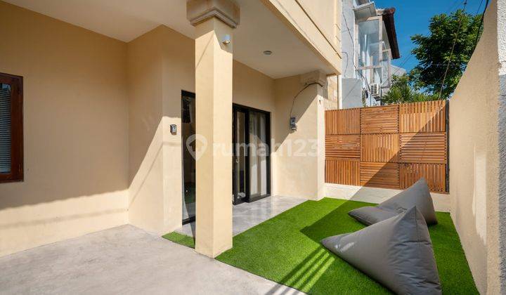 Rumah Style Villa 2 Lantai Umasari Petitenget Badung Bali 1