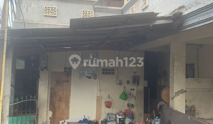 Kost²An 2 Lantai Jalan Tukad Irawadi Denpasar Bali