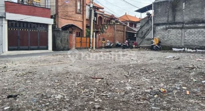 Tanah Cokroaminoto Gg Swari Denpasar Utara 130 M² 3 Unit