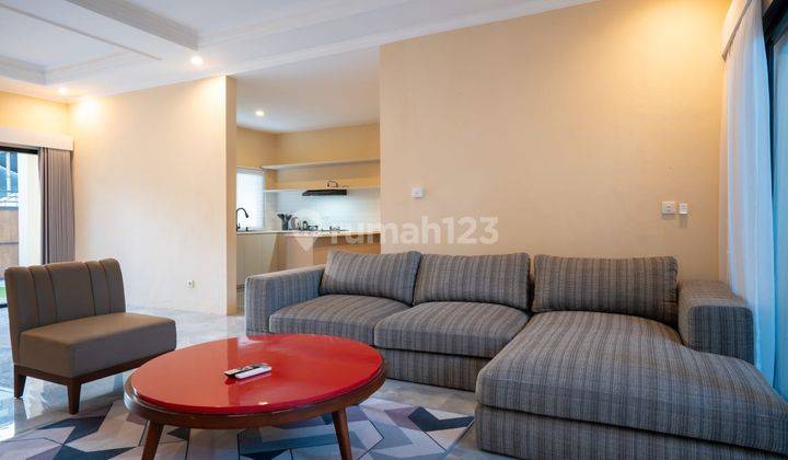 Rumah Style Villa 2 Lantai Umasari Petitenget Badung Bali 2
